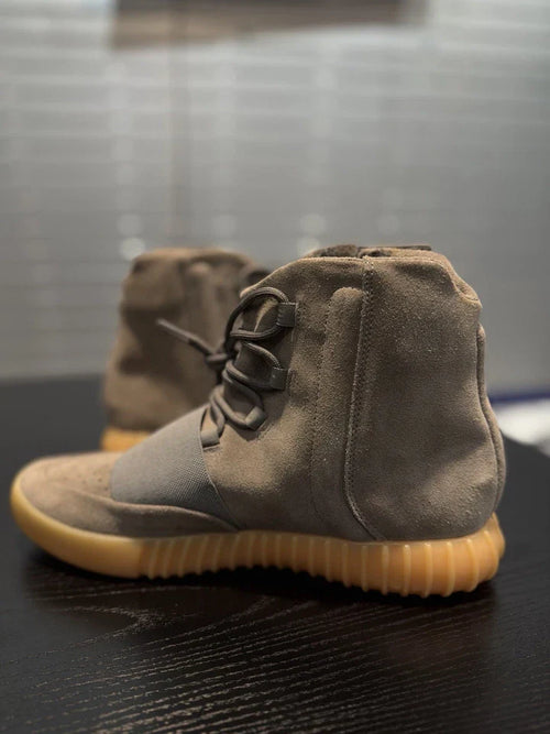 Adidas Yeezy Boost 750 Light Grey Gum Glow In The Dark